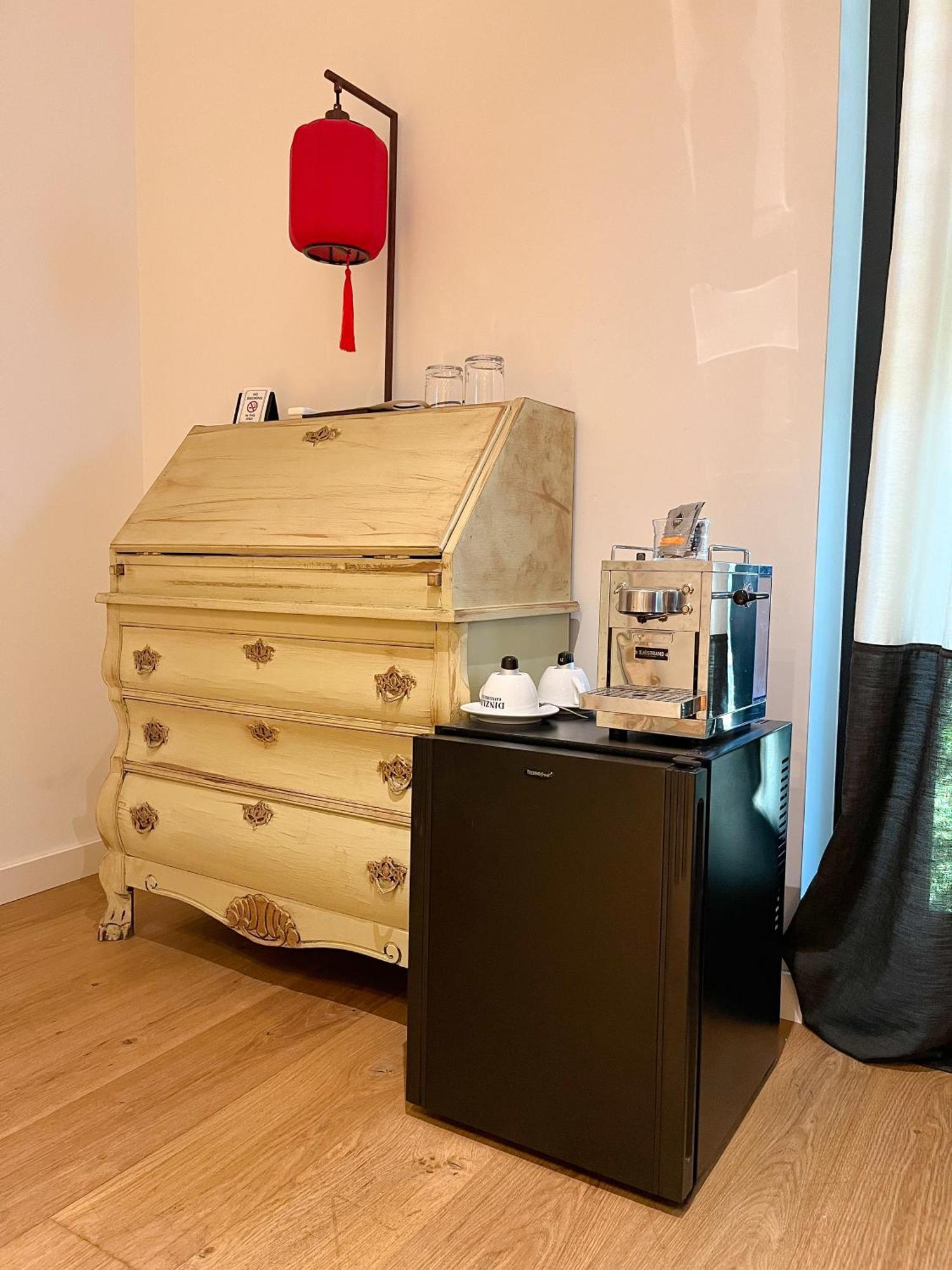 The Babe Boutique Hotel Belgrado Esterno foto
