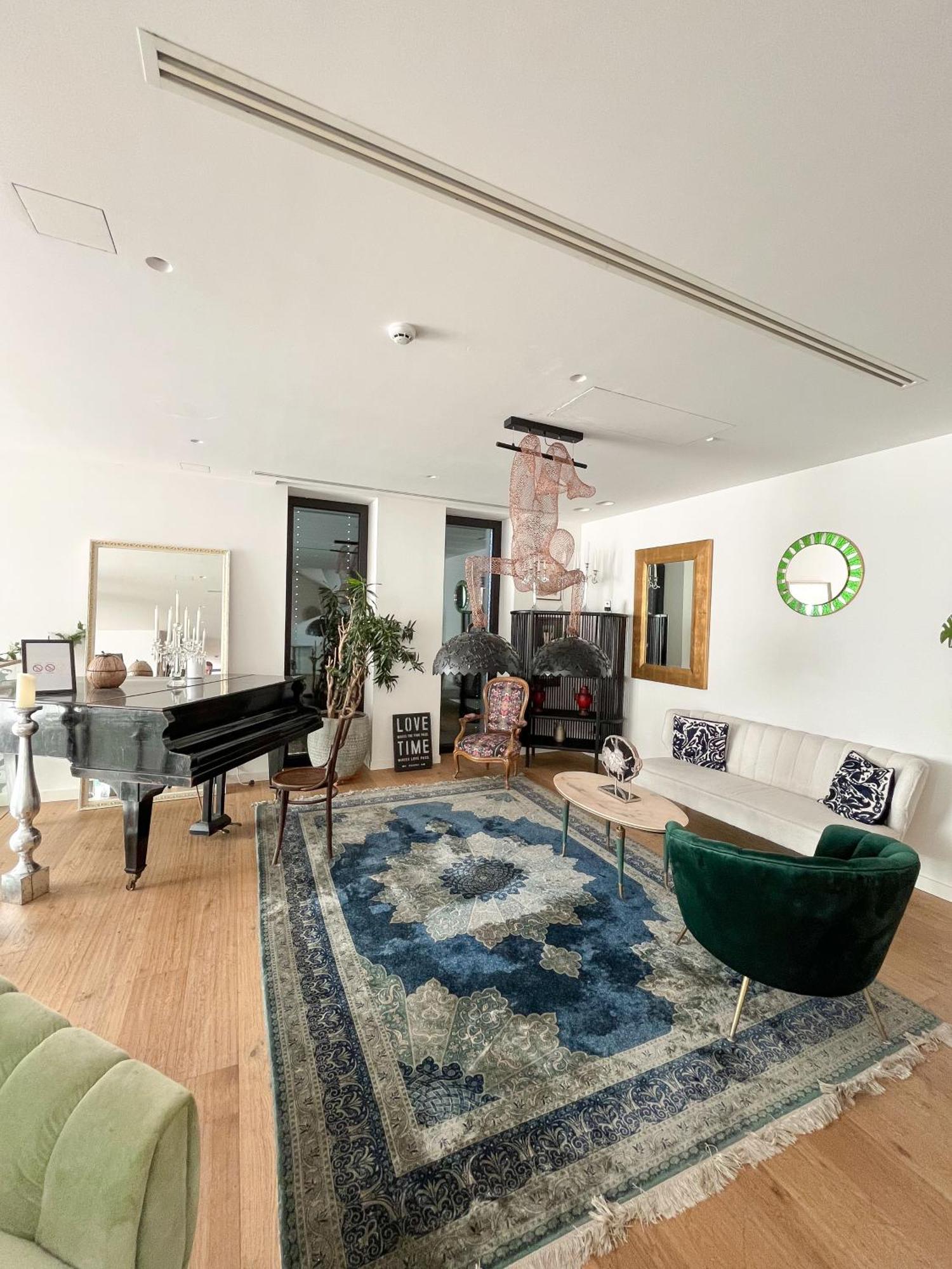 The Babe Boutique Hotel Belgrado Esterno foto